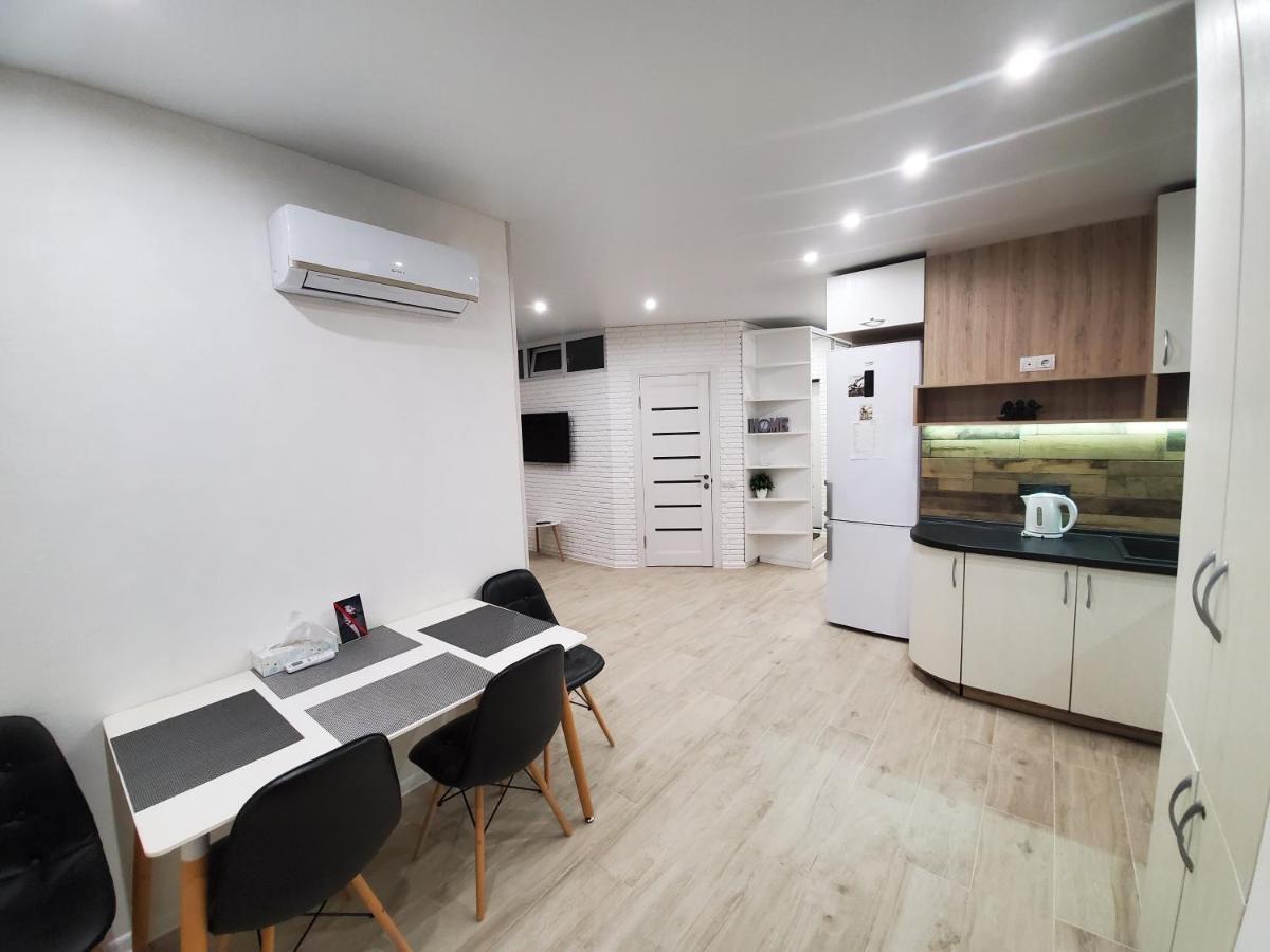 Sleep & Flight Apartment Boryspil Bagian luar foto