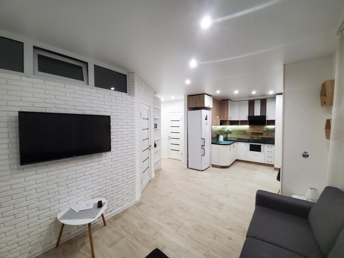 Sleep & Flight Apartment Boryspil Bagian luar foto